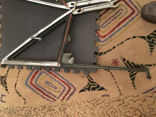 Rt-lft 68- 69-70 plymouth b-body vent wing frames gtx blvdr - stlite - rd- rnr