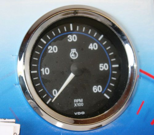 New vdo 333-503 d chrome 3-3/8" 0-6000 rpm tachometer inboard motor marine boat