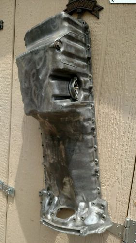 86-93 mercedes  benz oil pan 190e 2.6 &amp; 300 series #1030140702  m103 6 cylinder