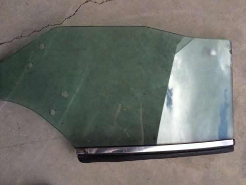 1973 lincoln continental mark iv rear right window