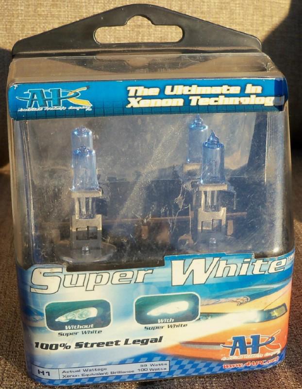 Pair super white xenon lights apc h1 brand new in box never opened 50h1pw