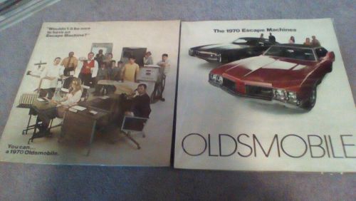 Pair 1970 olds full line cutlass 442 toronado 98 88 wagon deluxe dealer brochure