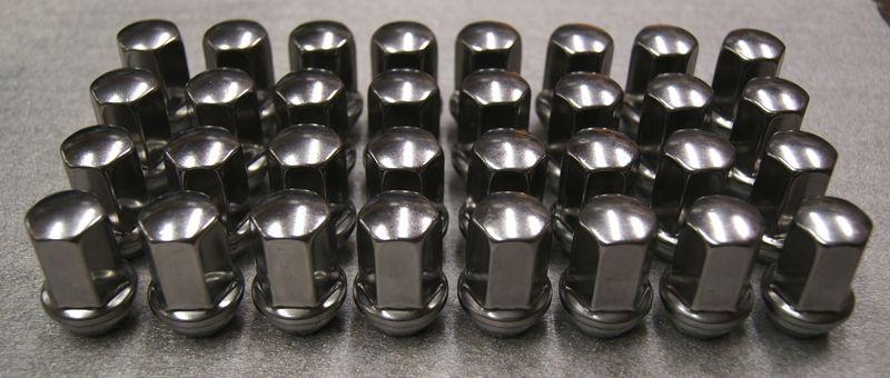 9596070 32 gm chevy gmc factory oem polished stainless 14x1.5 lugs lug nuts