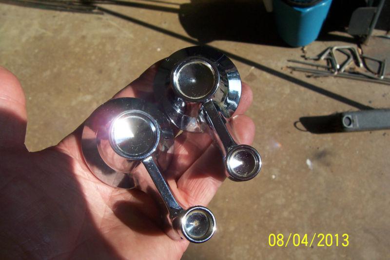 GALAXIE 1962 1963 SMALL WING VENT GLASS VENT WINDOW FRONT CRANK ROLLER HANDLE, US $25.00, image 3