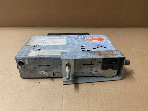 Vintage  blaupunkt am/fm radio  bmw ferrari porsce ftz-nr u 108  for parts