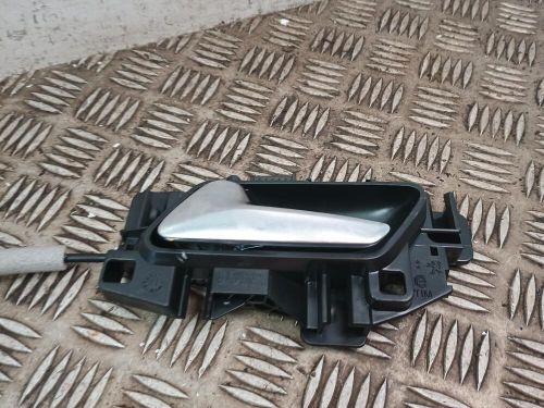 Peugeot 3008  door solenoid 5 door hatchback  &#039;19