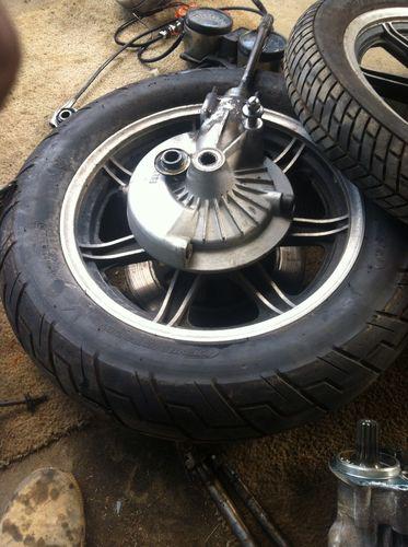 1978 yamaha xs1100 rotor and rear tire and rim only final drive not inclu