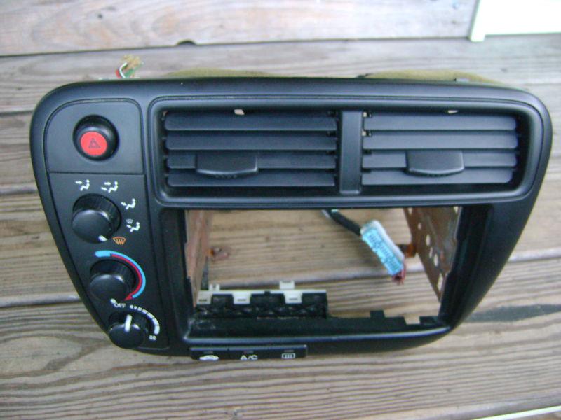 1999-2000 honda civic dash climate radio bezel used oem