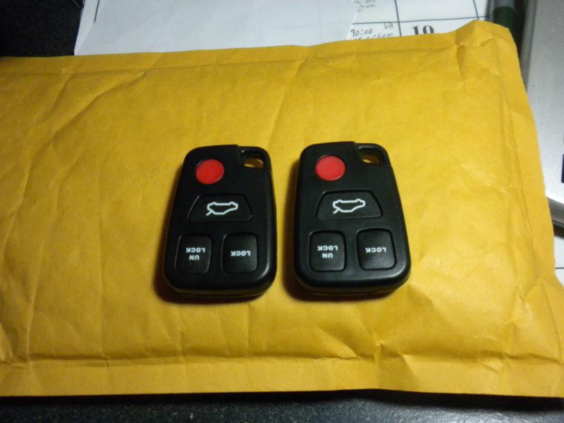 Buy two 4 botton volvo v70 key fobs in Winchester, Kentucky, US, for US