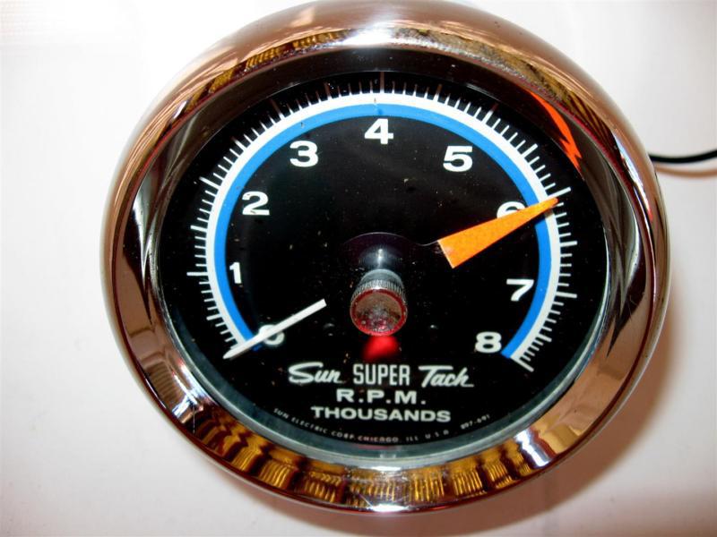 Vintage super tach with cup sst-802 8,000 rpm 8 cyl 12 volt no sender required 