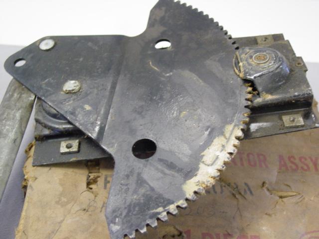 52 53 54 1952 1953 1954 FORD MERCURY WINDOW REGULATOR LEFT REAR QUARTER NOS!, US $100.00, image 5