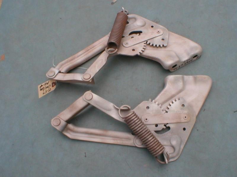1955-57 chevrolet / gmc l & r hood hinge assemblies nic
