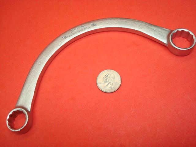 Vintage snap on tools 5/8 x 3/4 inch half moon box wrench part # cxvq2024 12 pt.