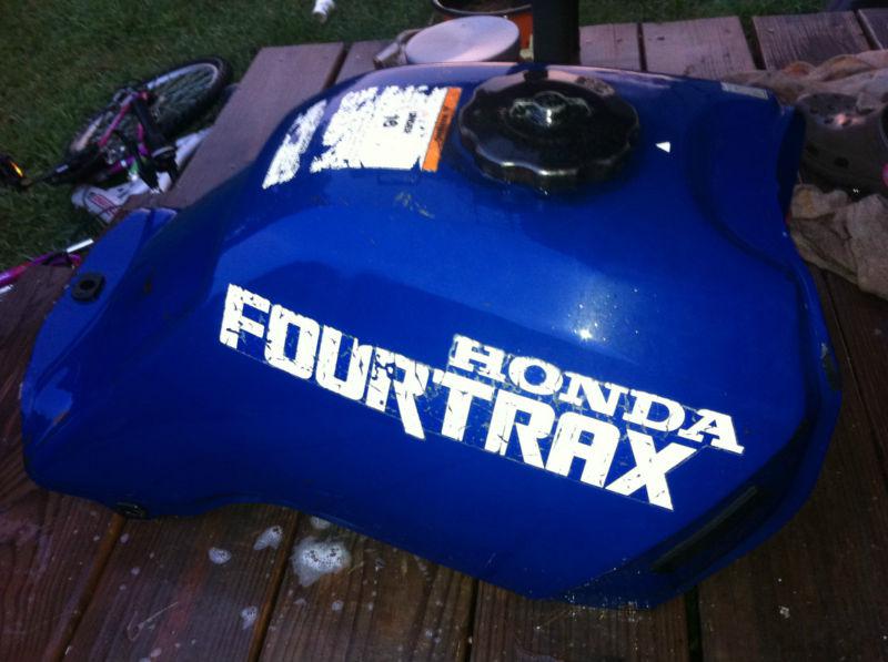 Buy honda fourtrax gas tank in Little Rock, Arkansas, US, for US 75.00