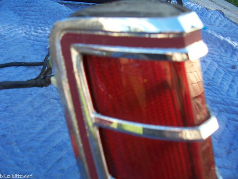 1978 MARK V LEFT CRACKED TAILLIGHT OEM USED ORIGINAL LINCOLN FORD PART WEAR, US $76.00, image 6