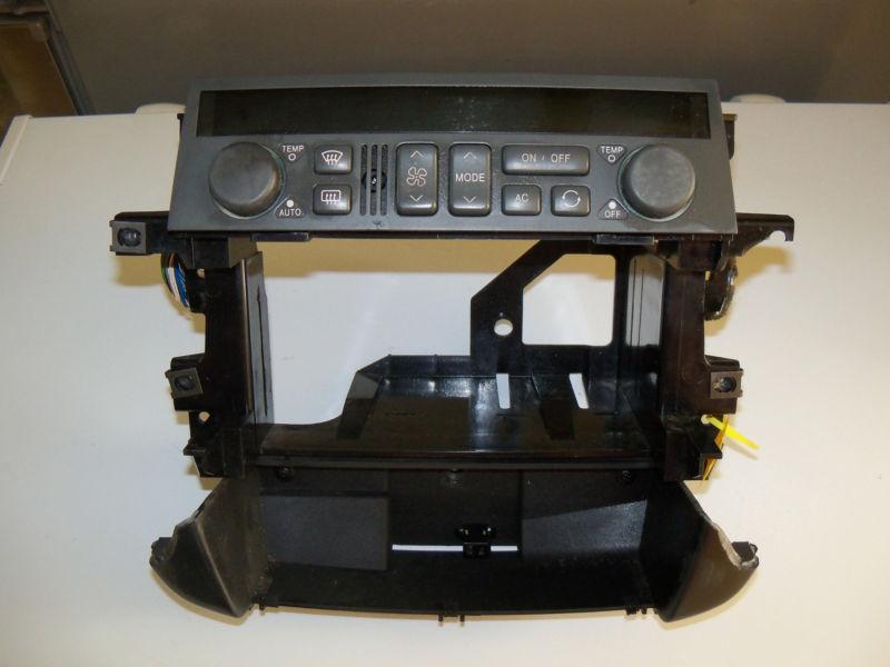  97 98 99 cadillac catera a/c heat digital controls  radio bezel center console