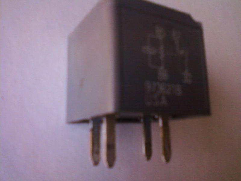Buy GENERAL MOTORS GM RELAY 12193604 in Corona, California, US, for US