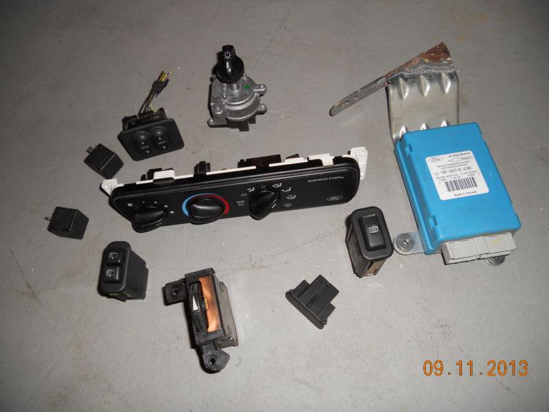Buy 95 Ford Windstar VAN PARTS LOT AC Climate Control fuses air bag