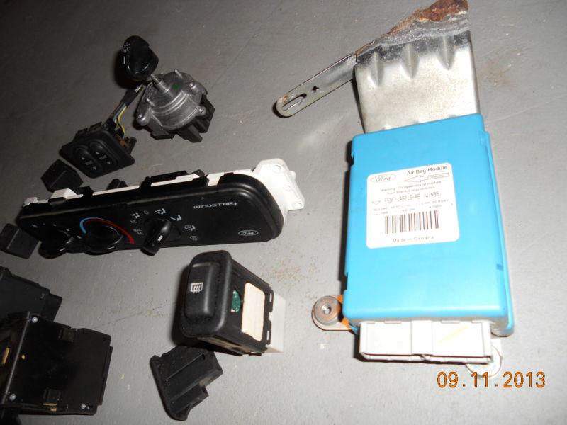 Buy 95 Ford Windstar VAN PARTS LOT AC Climate Control fuses air bag