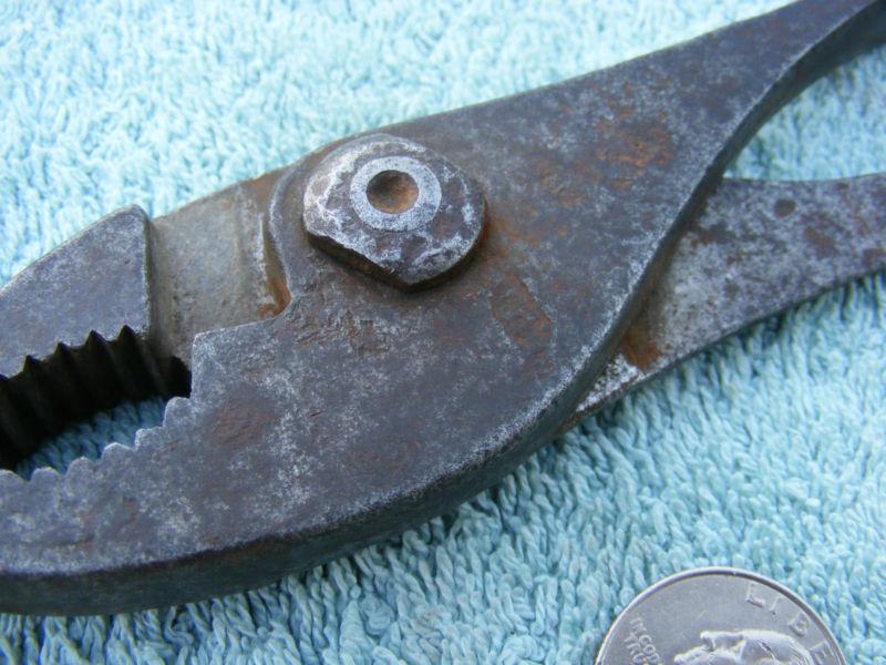 Vintage Lectrolite slip joint pliers No 218 8-1/4