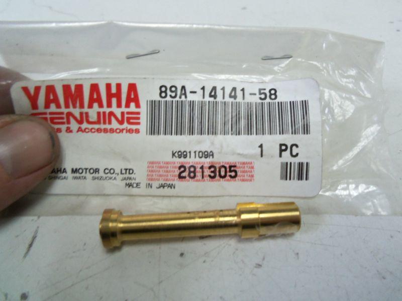 Yamaha n.o.s 89a-14141-58-00 needle mountain max 1997-99
