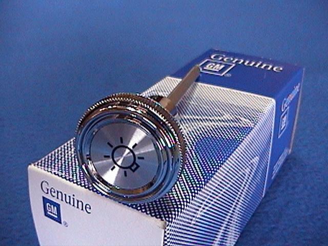 Nos GM Truck Headlight Switch Knob Button Chevy GMC 75 76 77 78 79 80 81 82 83 , US $27.00, image 2