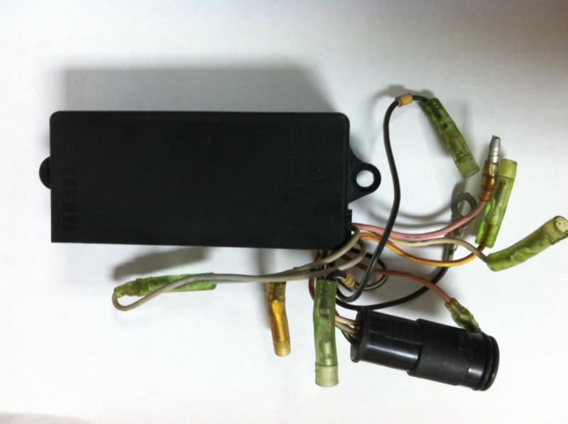 Find Yamaha 70 ETLK 70HP outboard ignition module, power pack Hitachi