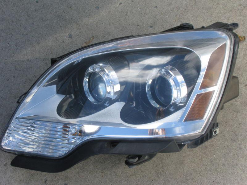 Find GMC Acadia Headlight OEM 07 08 09 10 11 12 Left LH in Wisconsin