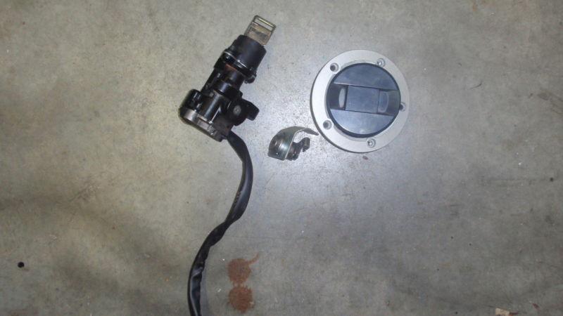 05 06 07 08 gsxr1000 gsxr 1000 key ignition gas cap seat lock lock set 