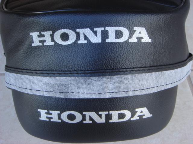 HONDA CT70 TRAIL70 1969 TO 1971 REPLACEMENT SEAT COVER SILVER DYED LOGO, US $22.00, image 2