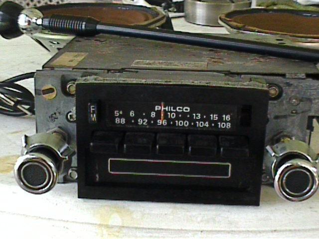 Ford philco am fm 8 track radio stereo original speakers signal boasting antenna