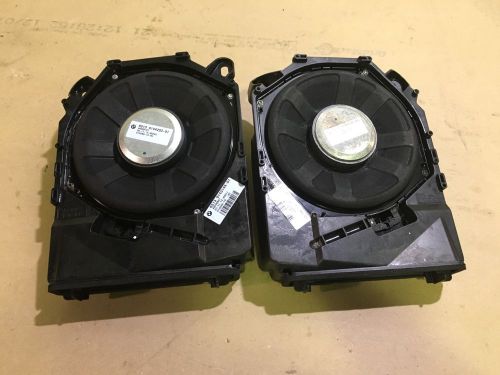 2013 bmw x1 e84 front under seat sub woofer woofers speaker  6513 9144202 oem