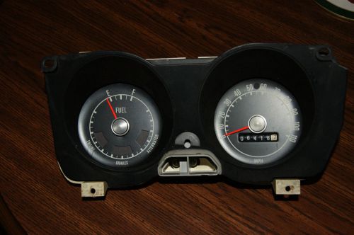 Gauge cluster and inner bezel 1971- 1973 pinto