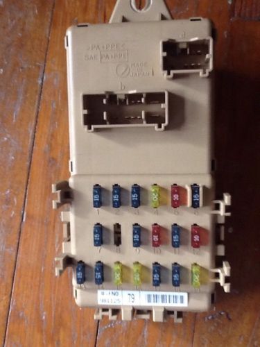 1998-2002 subaru forester fuse box relay/junction block