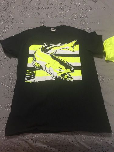 3 safety shirtz size small