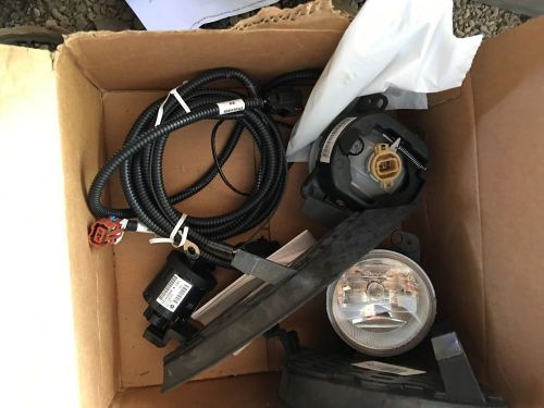 Direct oem replacement projector fog lamps for jeep wrangler dodge charger, etc