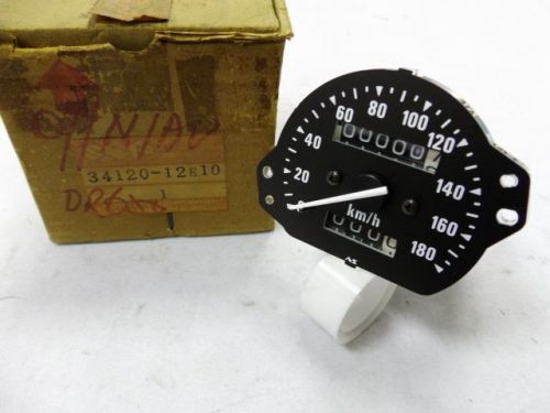 Suzuki dr650 speedometer assy nos dr 650 speedo meter 34120-12e10 gauge clock