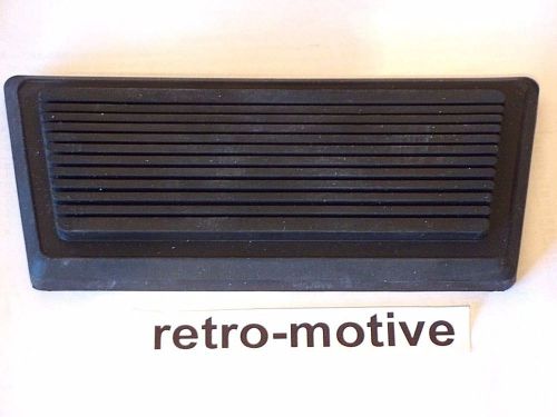 1964-72 chevy biscayne automatic brake pedal pad #1039-c