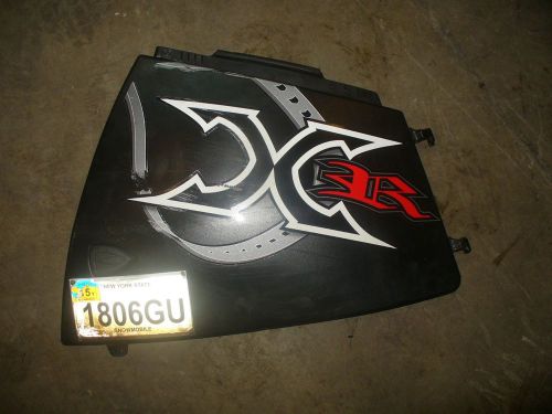 Polaris fusion 2005 900 plastic right side panel   2006 600 b d