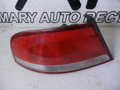 01 02 03 04 05 06 sebring l. tail light sdn 30658