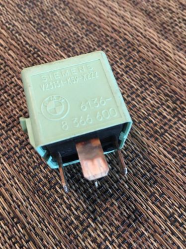 Multi-purpose green relay bmw 31368366600 used