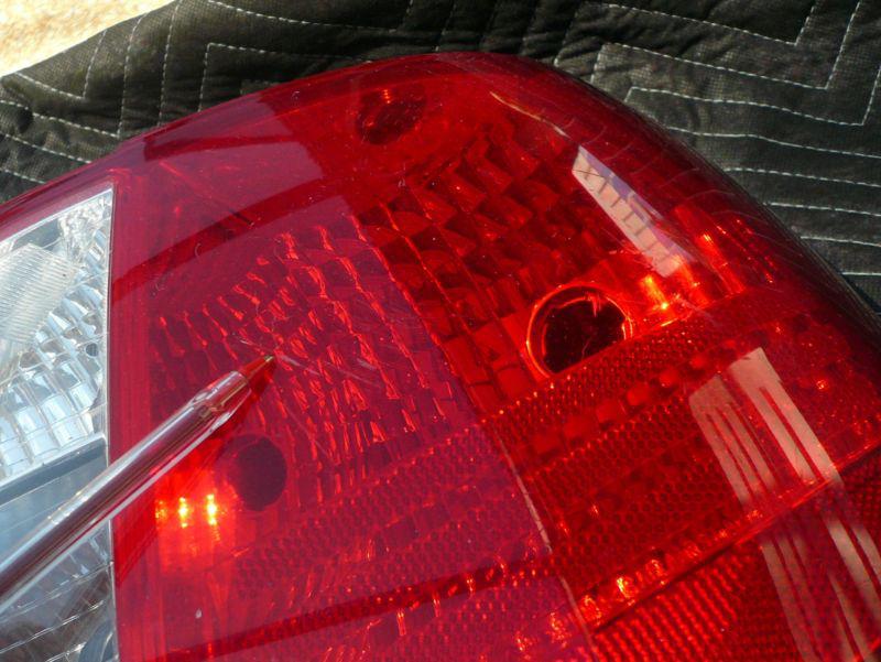 Find KIA RIO OEM PASSENGER RIGHT SIDE TAIL LIGHT LAMP 2006 2007 2008