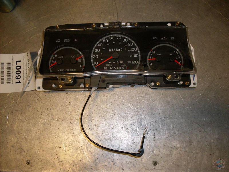 Cluster / speedometer crown victoria 618771 03 04 05 cluster 90k
