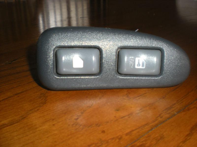 PONTIAC GRAND PRIX 97 98 99 00 01 02 POWER WNDW LOCK SWITCH PASSENGER RH, US $19.99, image 2