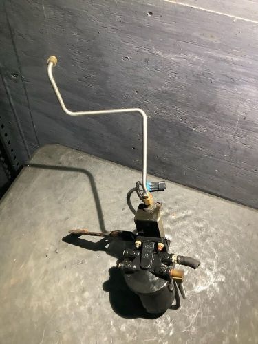 OEM MERCRUISER 4.3L Fuel Pump and Filter Bracket -- 805373-C With pump Assembly, US $99.00, image 3