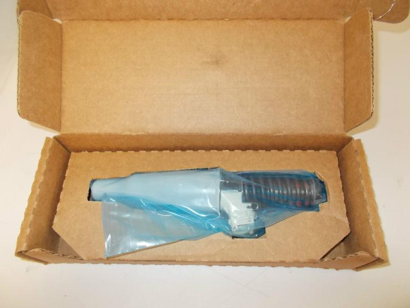 Volvo reman fuel injector 85003658 