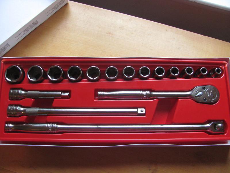 NEW SNAP-ON TOOLS 1/2