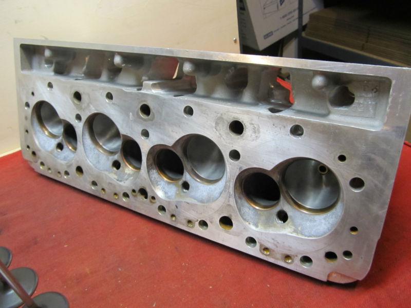 Find NASCAR SB2.2 Aluminum Cylinder Heads SBC 207 in Silvis, Illinois