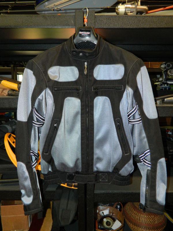 Triumph raptor mesh motorcycle jacket black/grey nylon size 43-53 w/armor  b3209