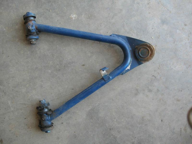87-04 yamaha warrior front right upper a-arm 88 89